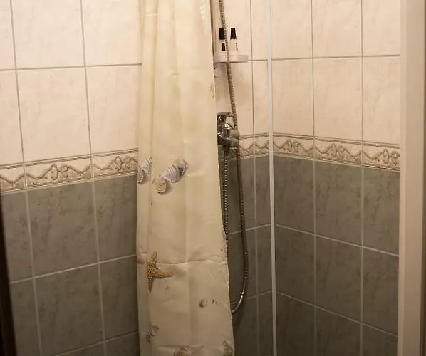 Ohtu Poik Majutus Apartman *